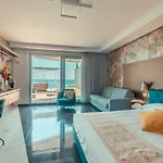 Nautilus Hotel 4*