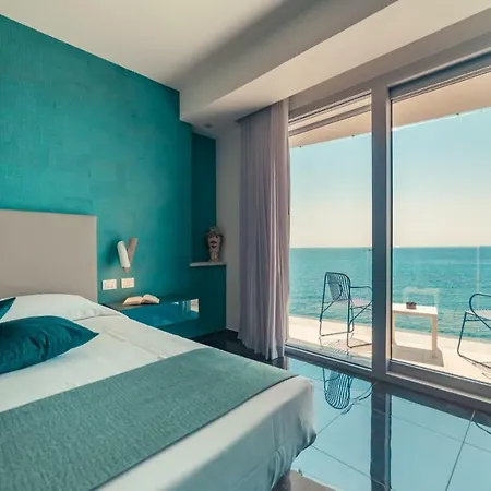 Nautilus 4* Giardini-Naxos