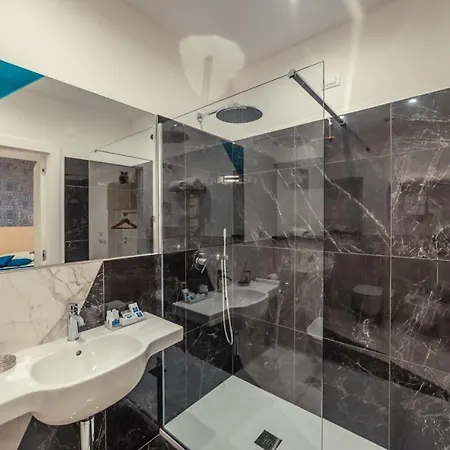 Nautilus Hotel 4*