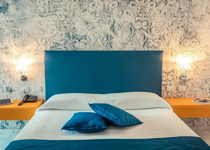 Отель Nautilus 4*