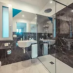 Nautilus Hotel 4*