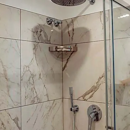 Otel Nautilus 4*