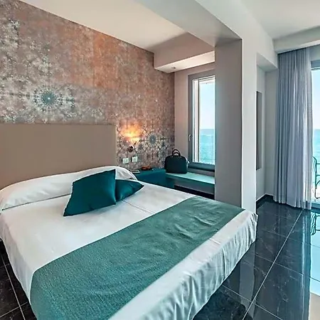 Otel Nautilus