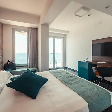 Nautilus Otel Giardini Naxos