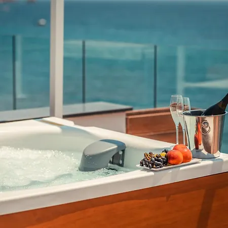 Nautilus Giardini Naxos