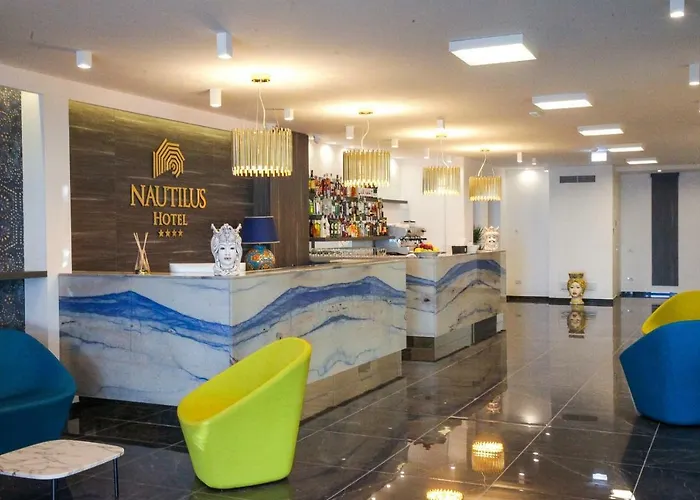 Nautilus 4* Giardini Naxos